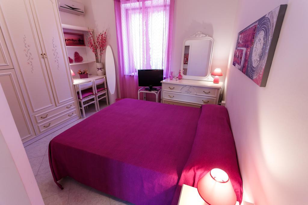 L'Aurora Viola Bed & Breakfast Carbonia Luaran gambar