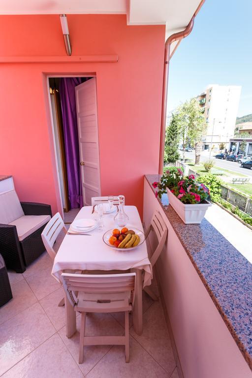 L'Aurora Viola Bed & Breakfast Carbonia Luaran gambar